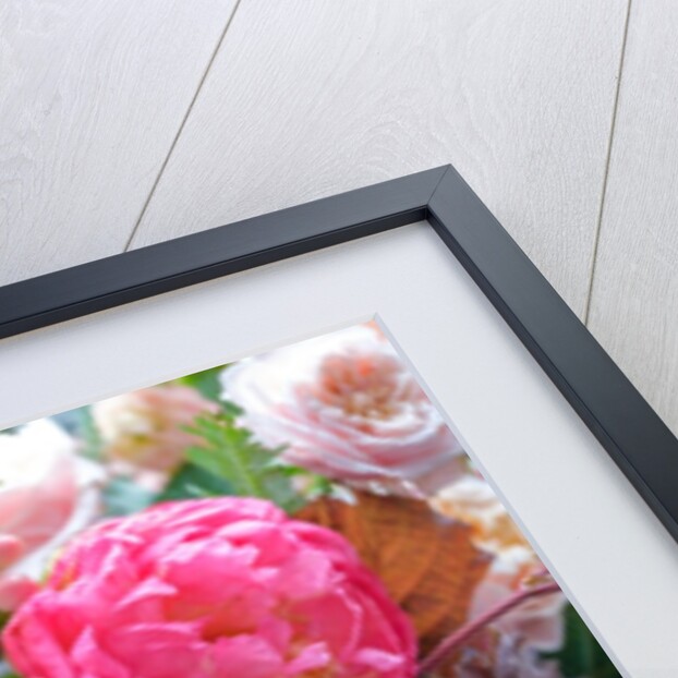 Mixed flowers by Assaf Frank